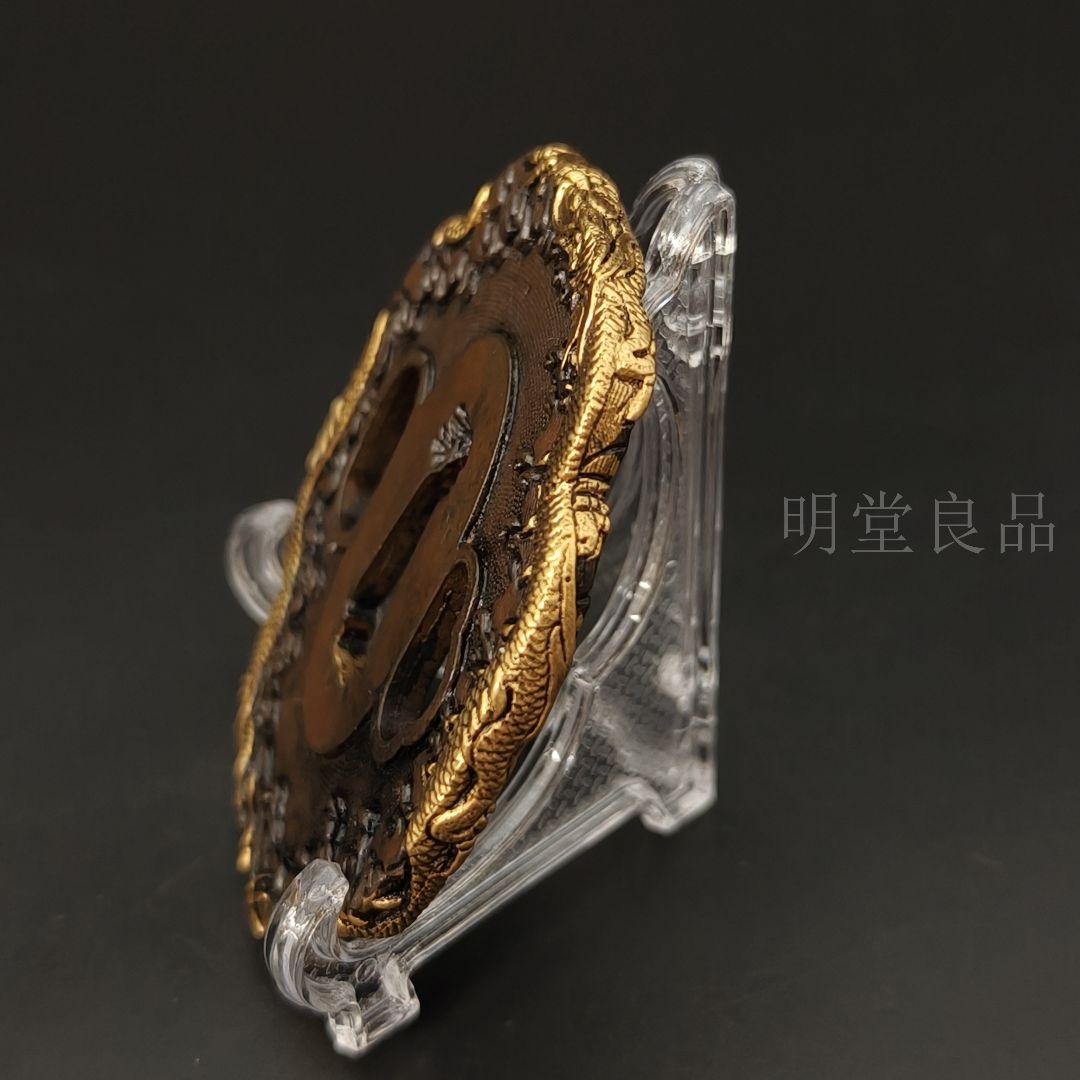 XG93　日本刀装具　刀鍔　龍の図　銅地　細工　絵金銀　刀剣美術　武道具