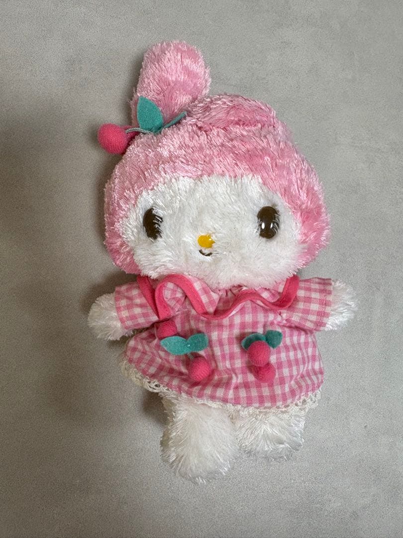 S*ね様 【美品】マイメロディー ぬいぐるみ 2009 クタクタドール　さくらん