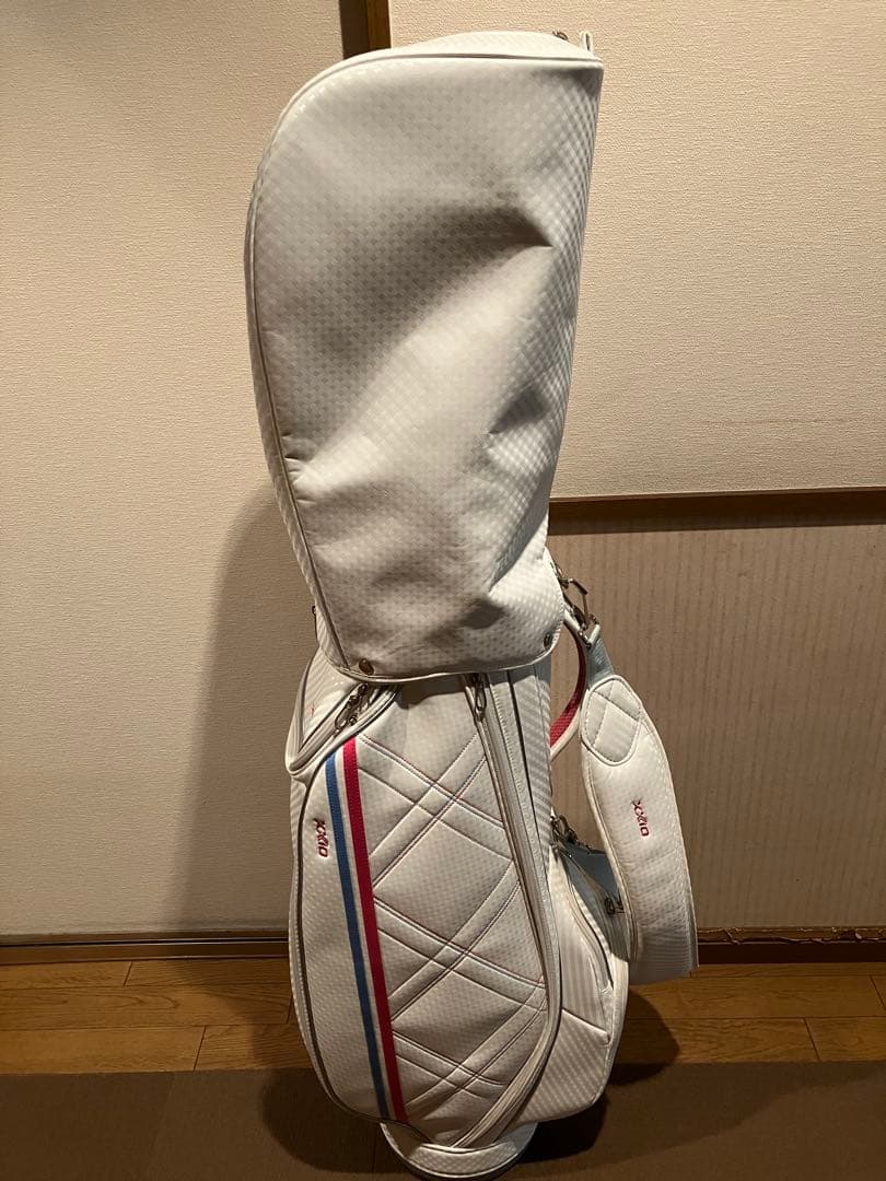 【美品】ゼクシオ XXIO 軽量 レディース キャディバッグ