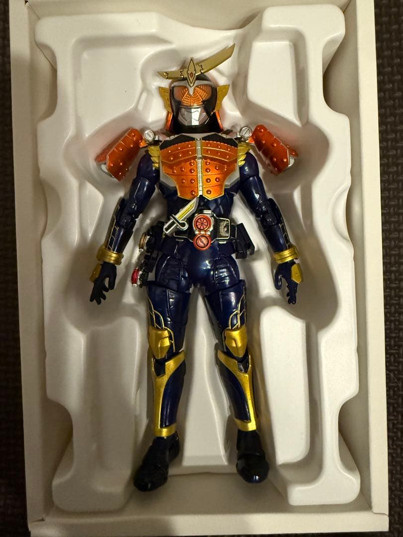 S.H.Figuarts 真骨彫製法　仮面ライダー鎧武