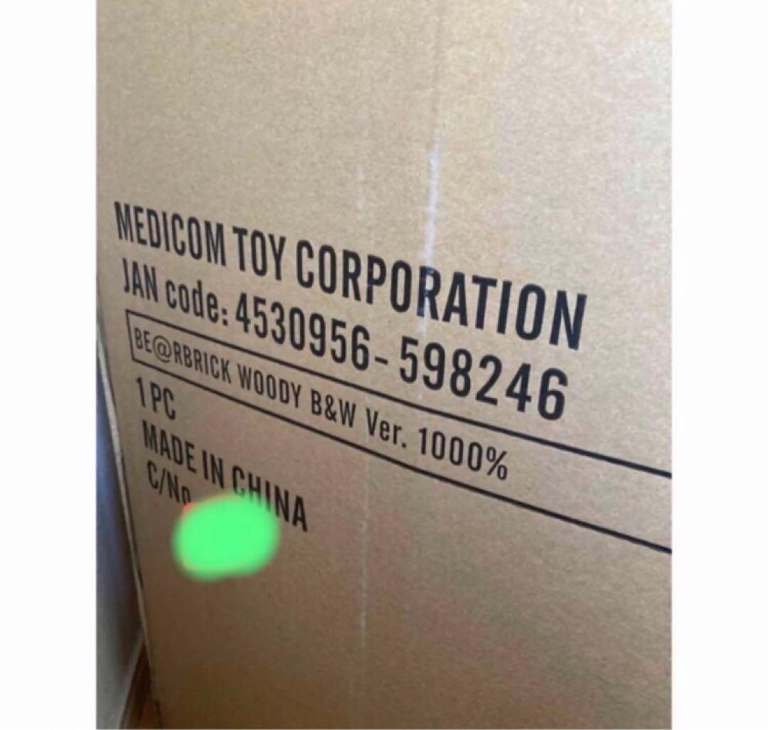 ベアブリック 新品　ディズニー　ウッディ　BE@RBRICK1000%