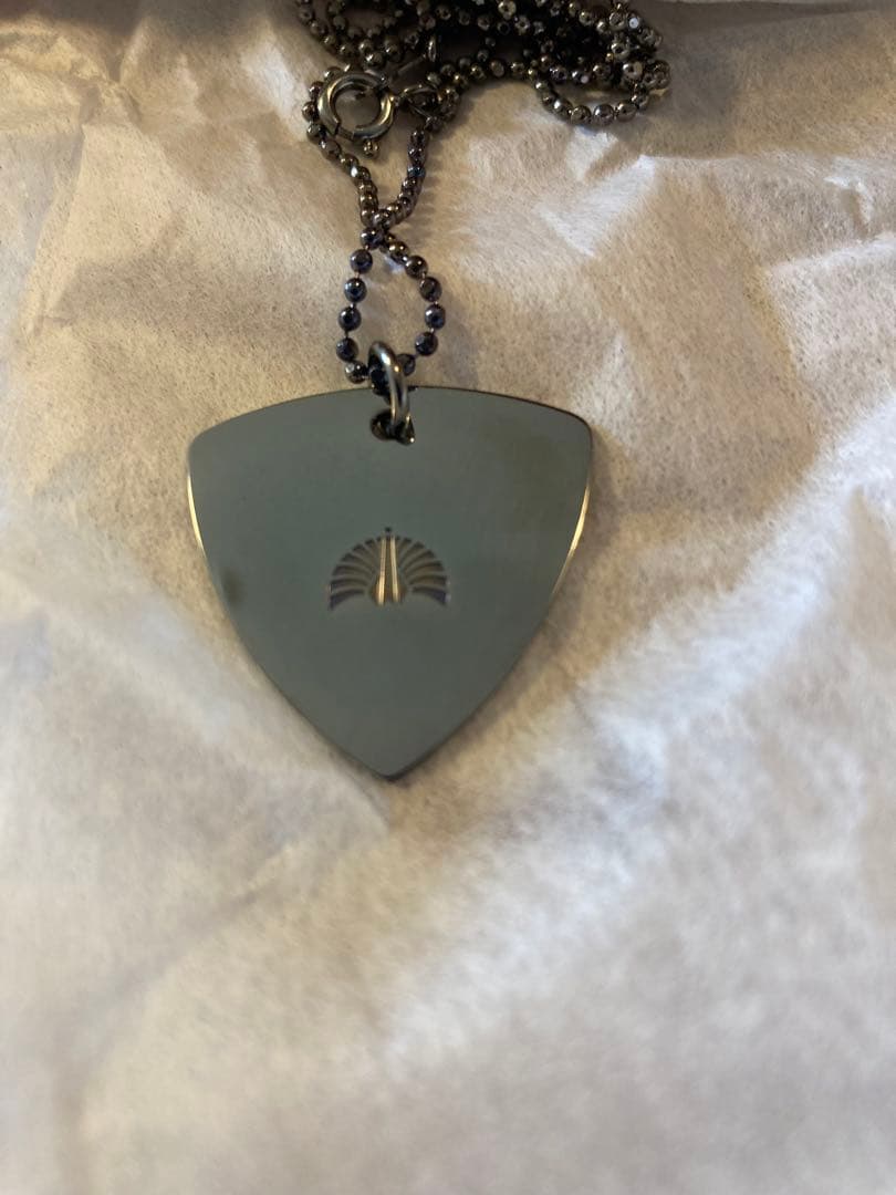 東京事変のピック型ネックレス