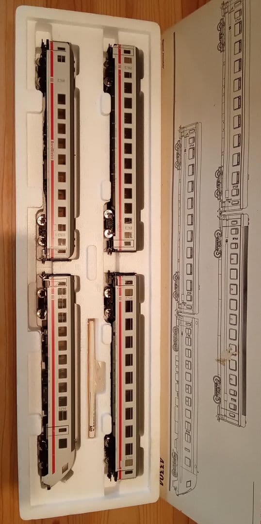 メルクリンHO #43304 客車・制御客車4両セット DC改造済