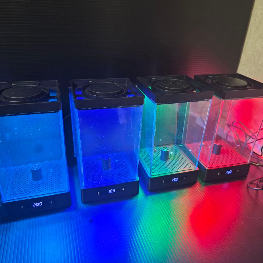 ベタ用 LEDヒーター付き水槽 4個+ベタ用 水槽３個