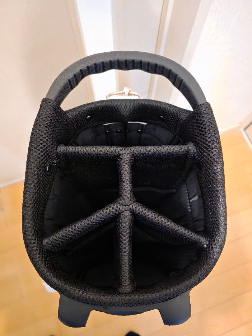 Malbon Golf キャディバッグ ホワイト/ネイビー