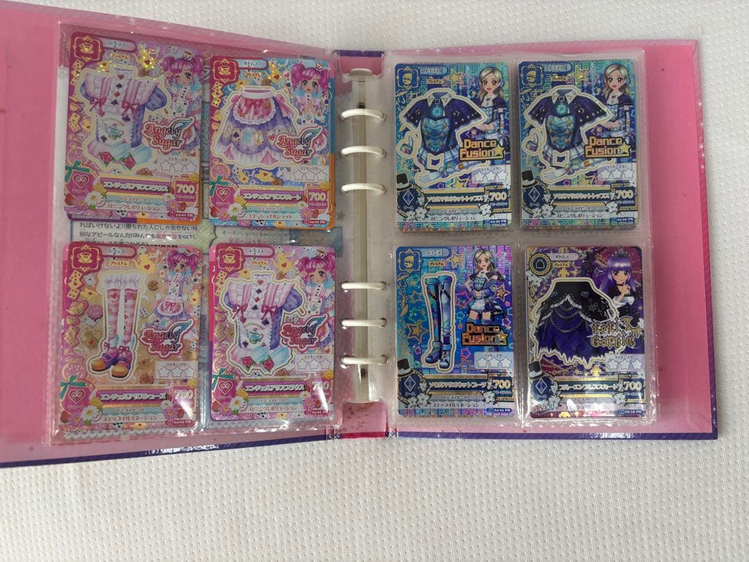 アイカツ　2000枚 バインダー カードケース グッズ まとめ売り