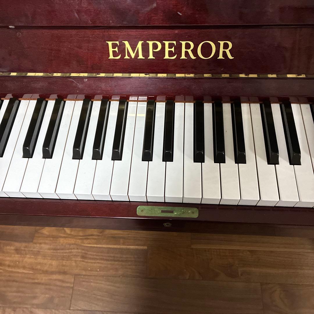 〔中古〕EＭPERORアップライトピアノ ダークウッド