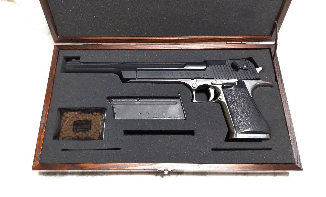 た*る様 お勧め❗️マルイデザートイーグル50AEバイオハザード ´98限定品後