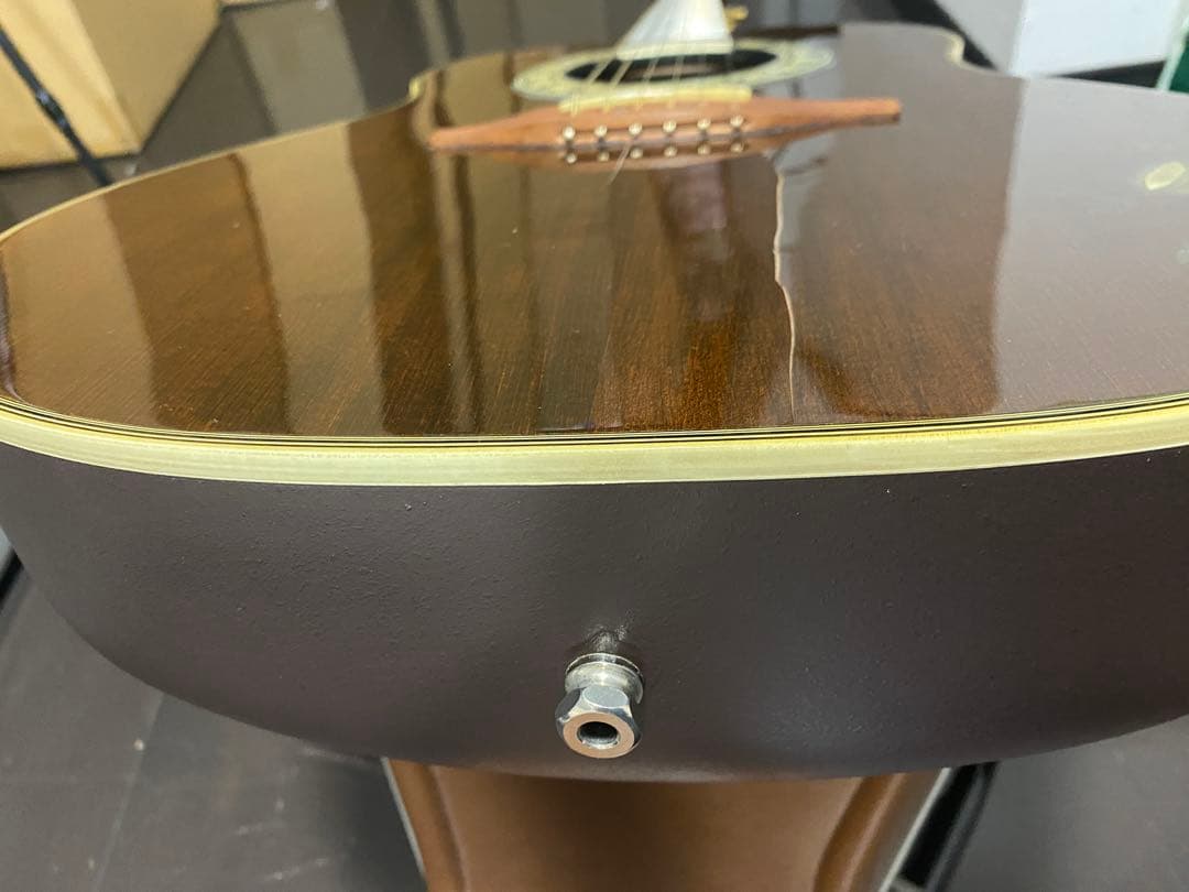 アコースティックギター　ovation