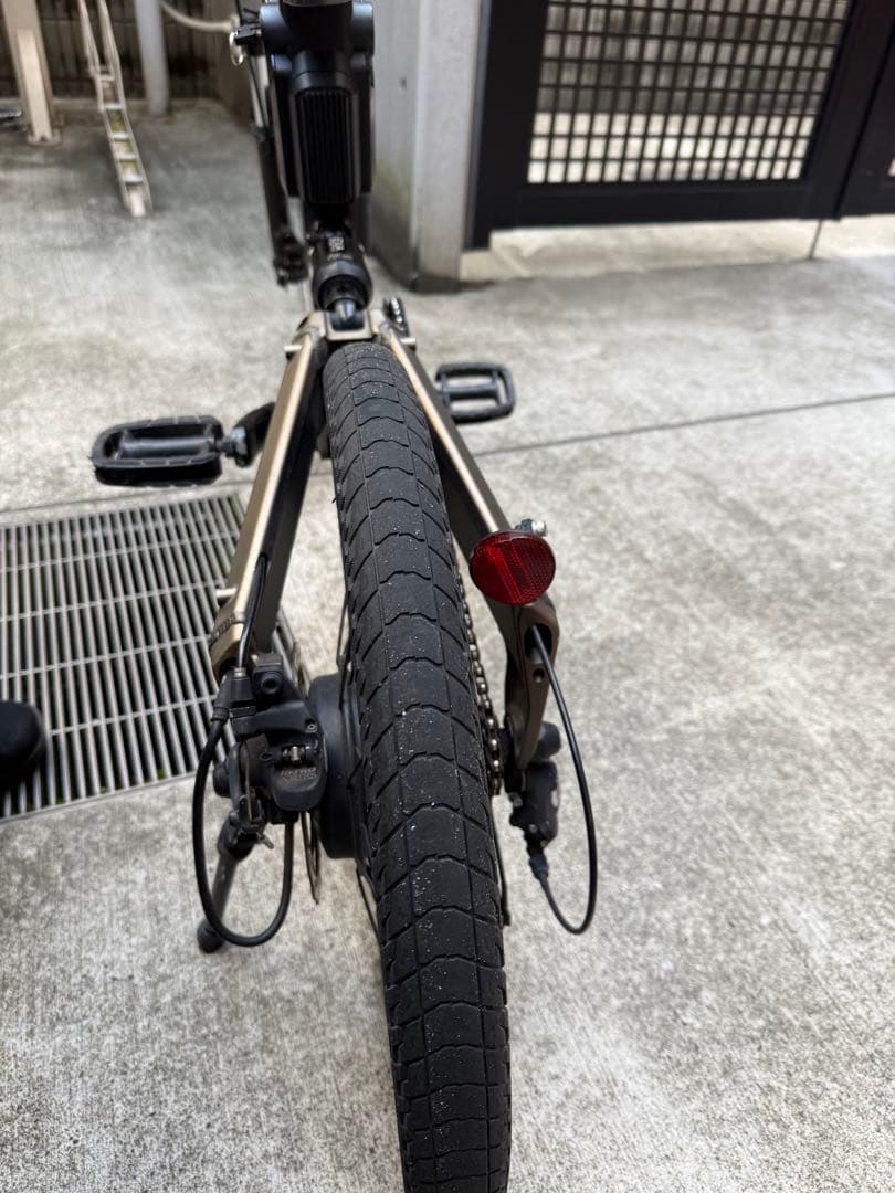 BESV PSA-1 ブラック