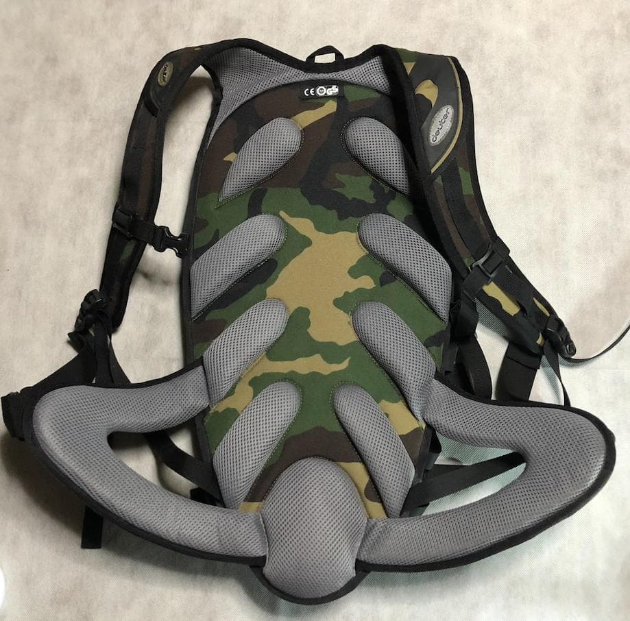 ドイター　deuter　バックプロテクター　バックパック　リュック
