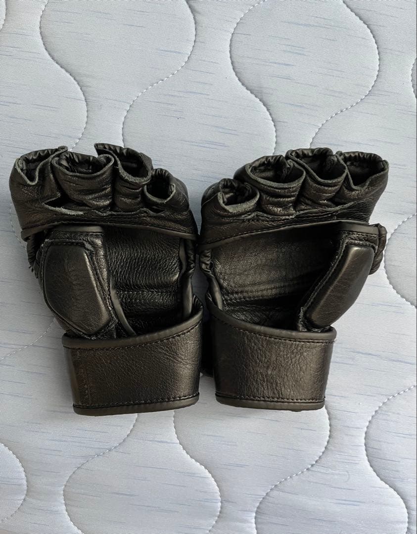 SHOOTO ISAMI オープンフィンガーグローブ