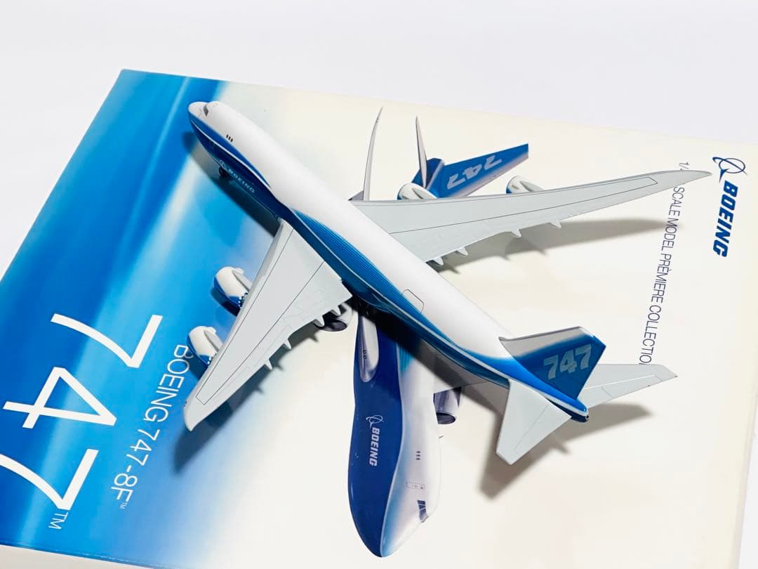 hogan 1/400 B747-8F ハウスカラー