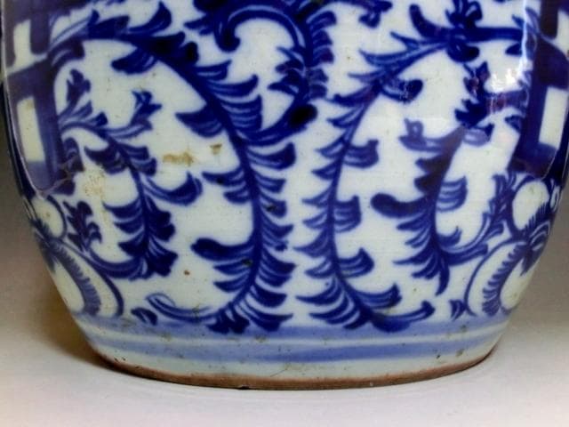 壷■染付花唐草丸花瓶 古い花器 古玩 唐物 中国 置物 古美術 時代物 骨董品■