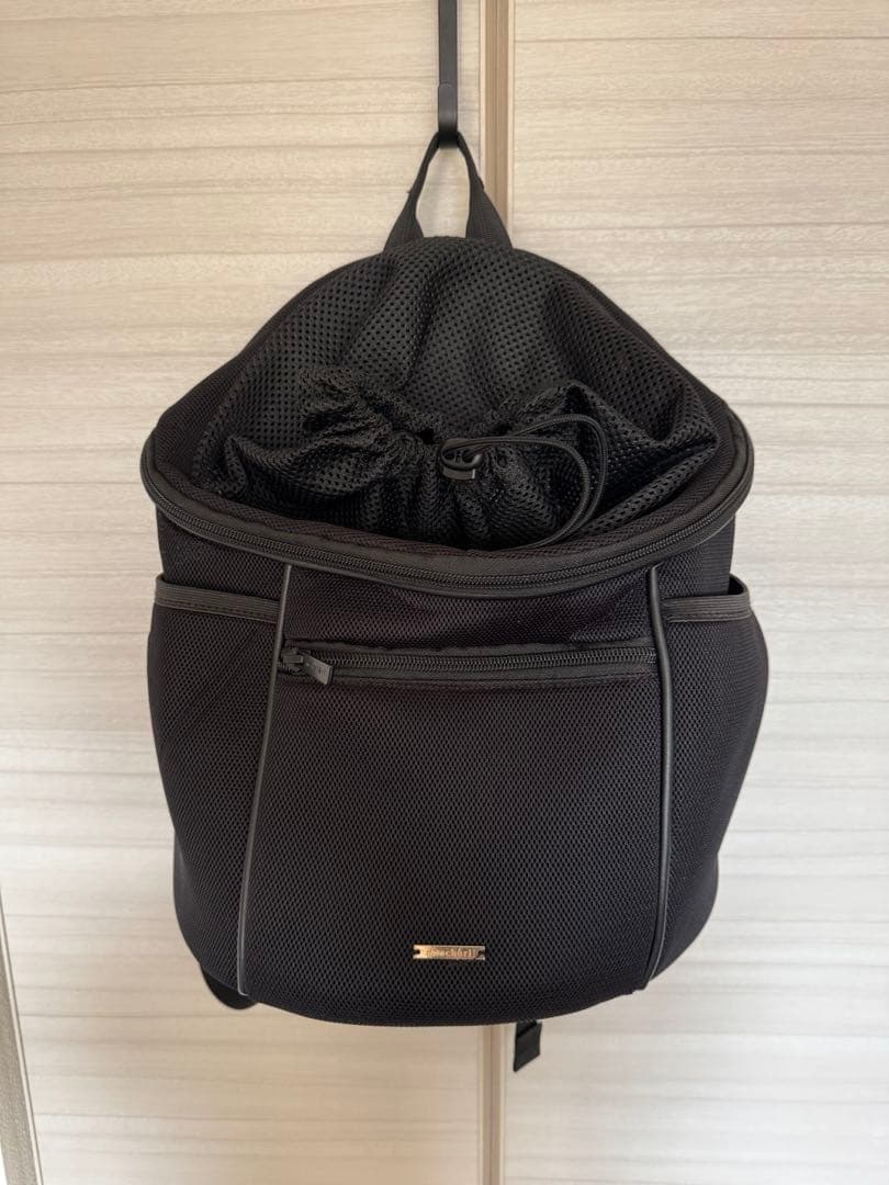 モンシェリ(mon cheri) 軽量メッシュ巾着リュック -BLACK / S