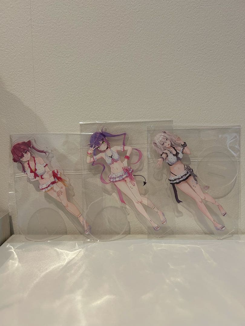 ホロライブ　水着　アクリルスタンド　１７点セット♡ おまけステッカー付き‼️