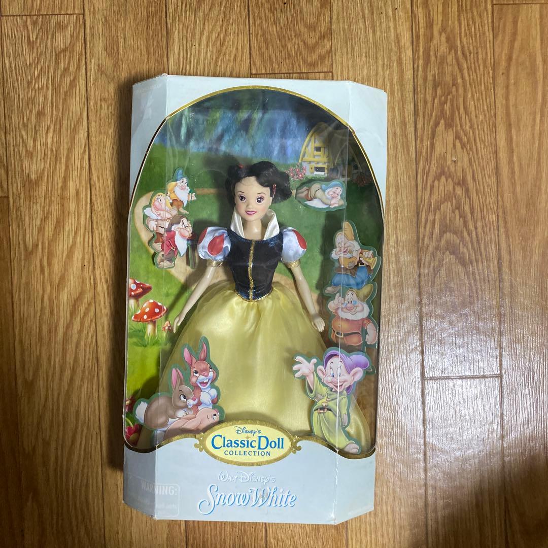 白雪姫　クラッシックドール　未開封