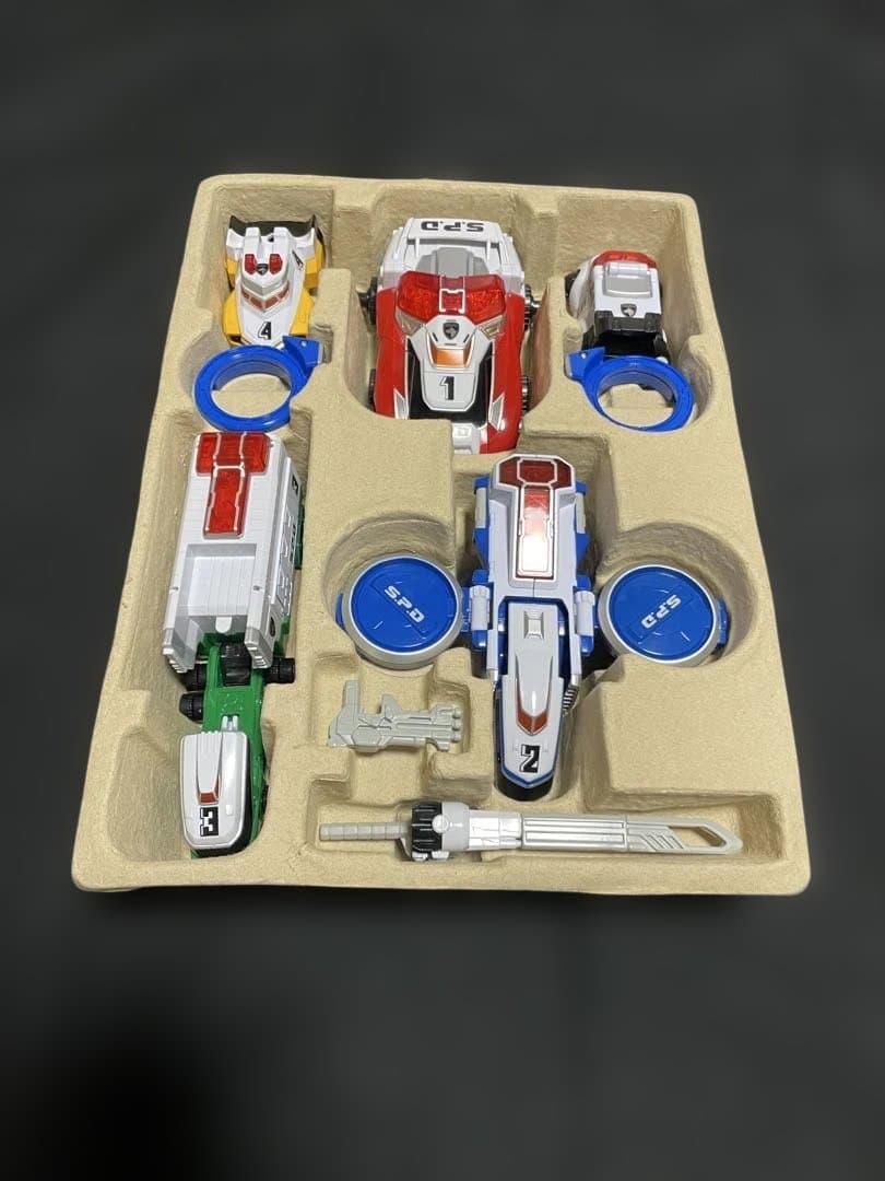 DX特捜合体デカレンジャーロボ　特捜戦隊デカレンジャー