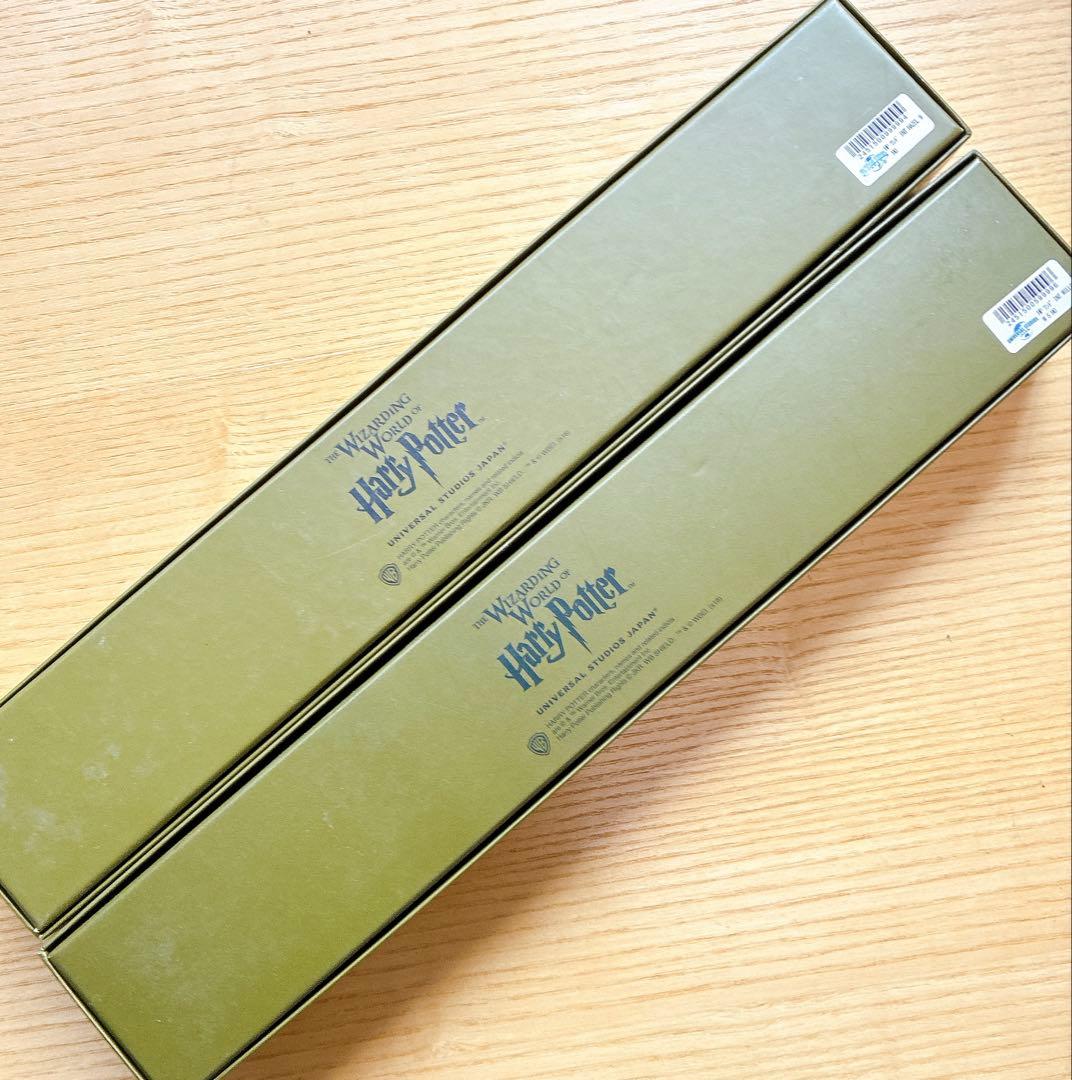 ２本　USJ限定ハリーポッターマジカルワンド ヤナギ　ハシバミ　オリバンダーの店