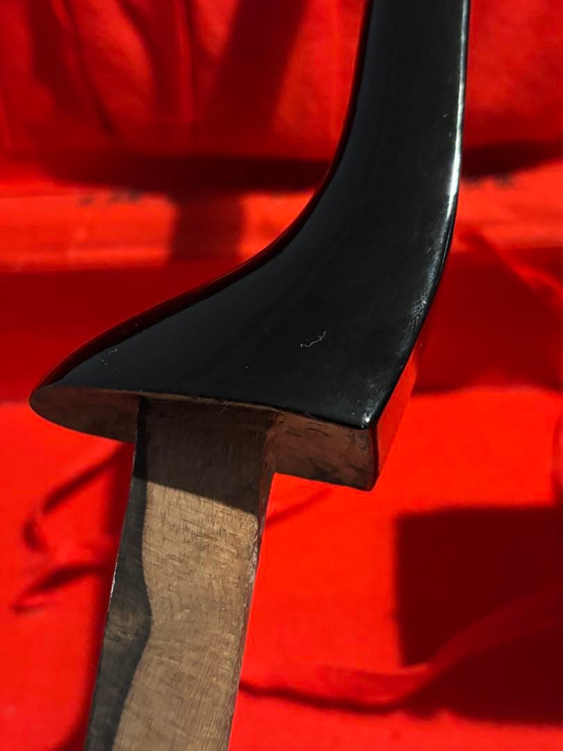 ※ラストです　旅を重ねた三線昭和六十一年贈沖縄三線黒木真壁型本皮張傷あり現状販売