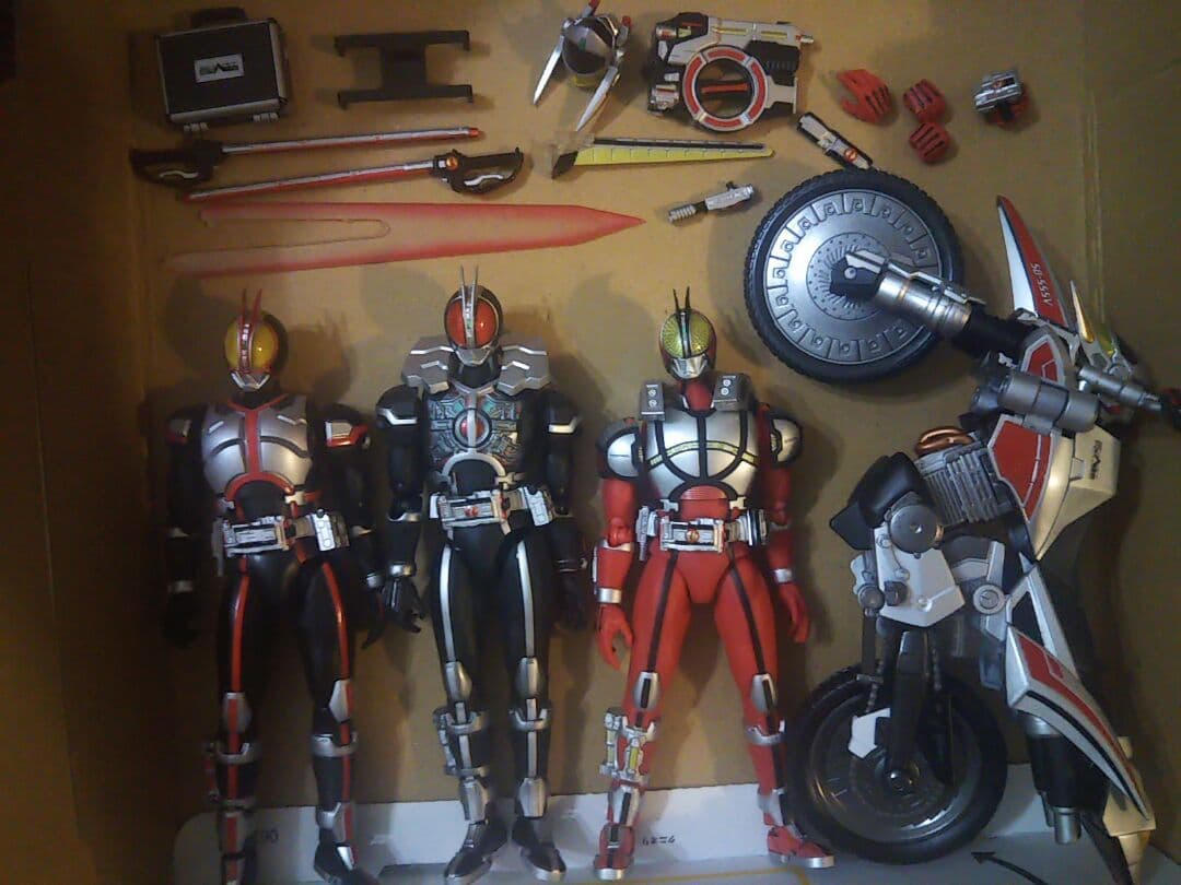 S.H.Figuarts 仮面ライダー555 全フォー厶 オートバジン