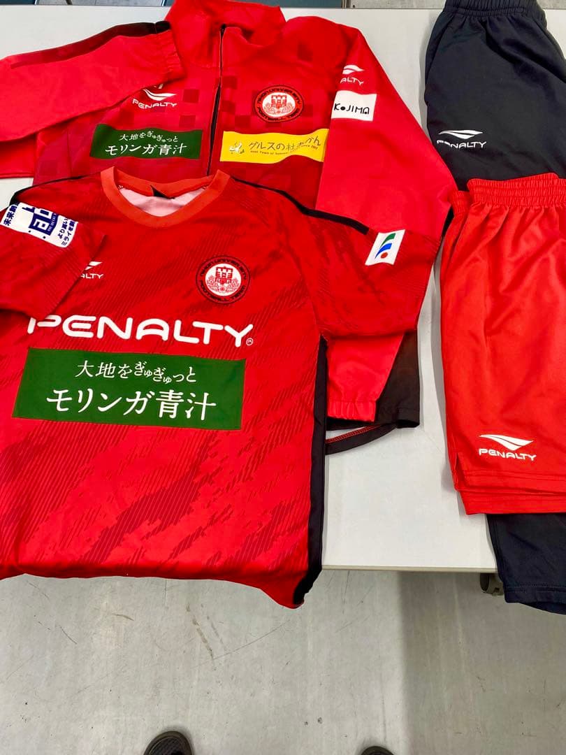 日本大学サッカー部　選手支給品、実着用品　4点セット　非売品　サイズＬ