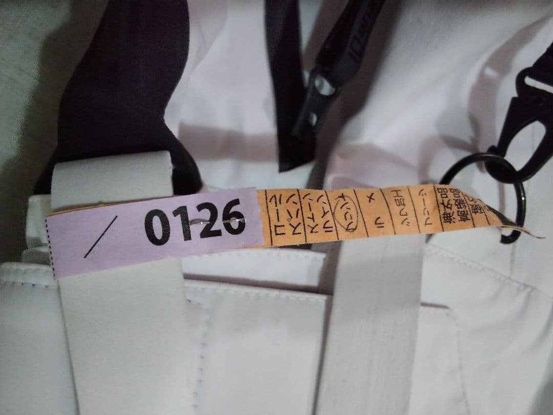 IDone アイディワン　 スキーモーグル パンツ 　ホワイト／ブラック１６６