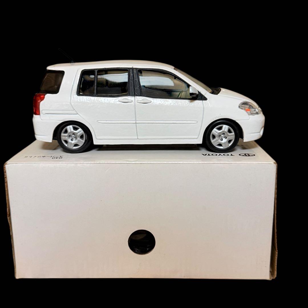 【希少】トヨタRAUM ミニカー 限定品