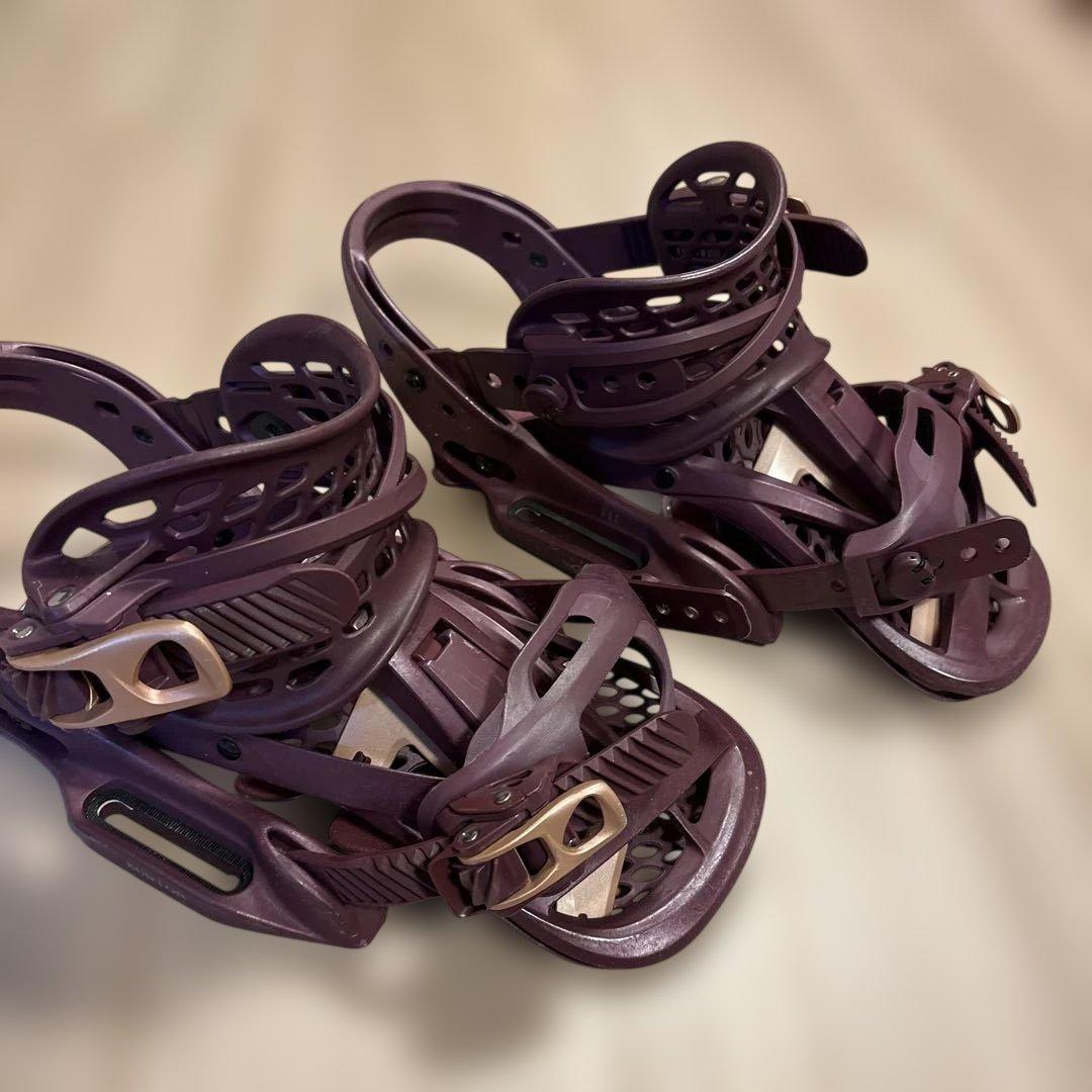 BURTON ESCAPADE 2018-19モデル レディース Mサイズ