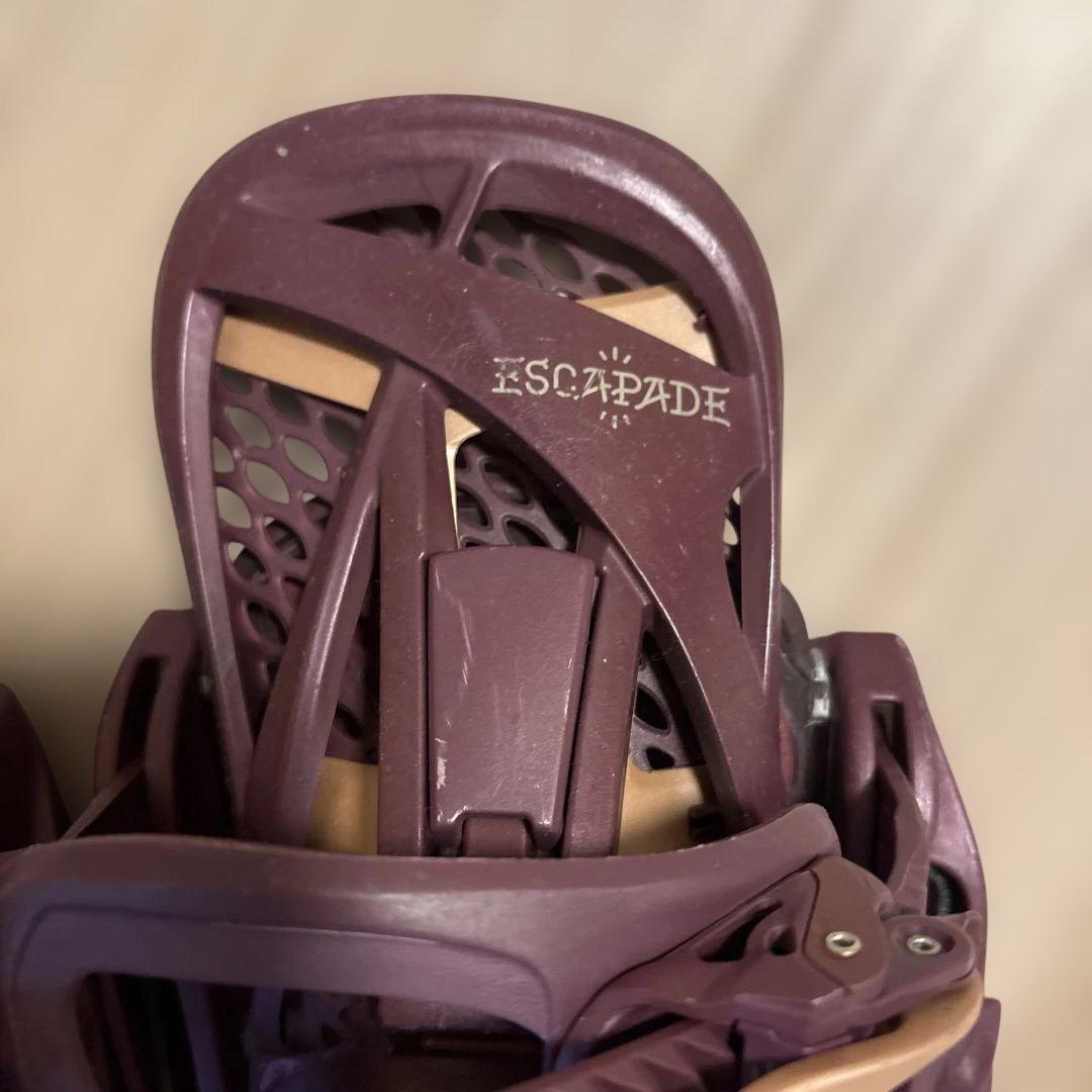 BURTON ESCAPADE 2018-19モデル レディース Mサイズ