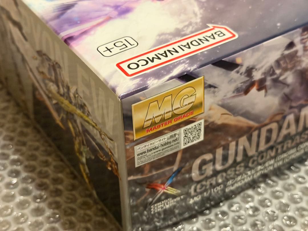 MG 1/100 ガンダムエピオンEW クロスコントラストカラー クリアホワイト