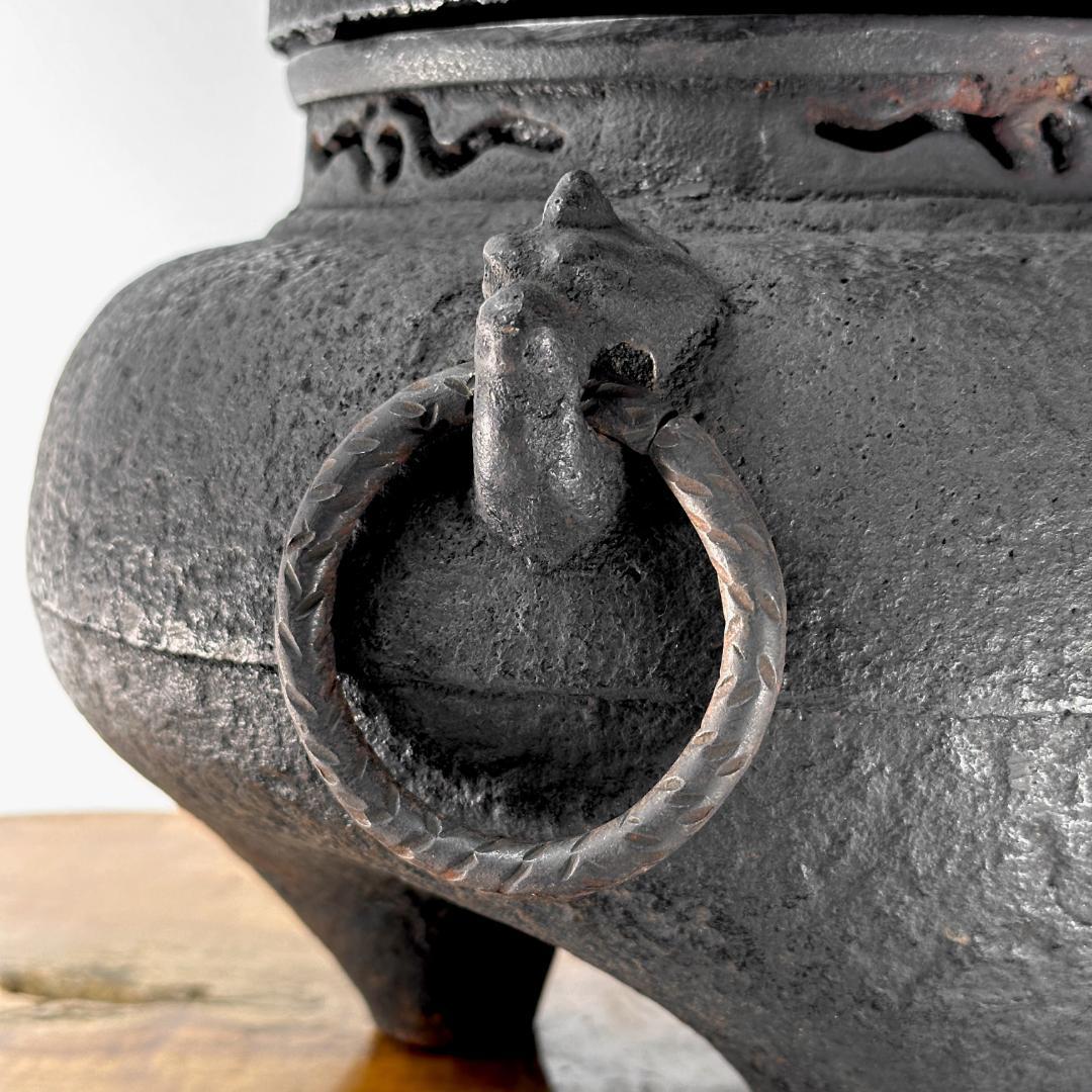 昭和ビンテージ　鉄鬼面風炉・茶釜　唐銅蓋　茶道具