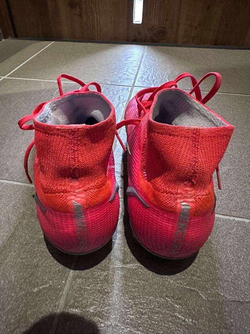 ナイキ　マーキュリアル　サッカースパイク