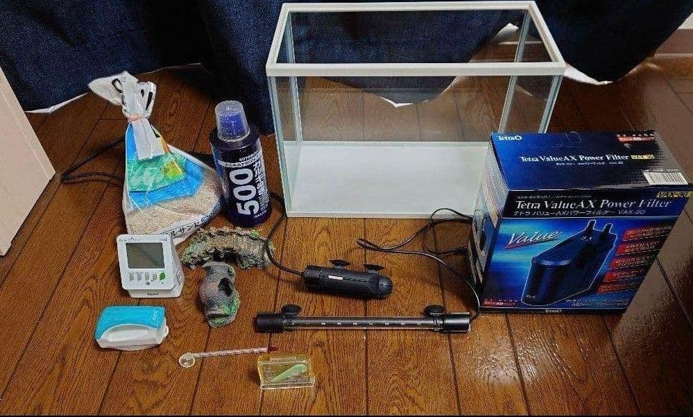 ガラス水槽とTetra ValueAXフィルターセット