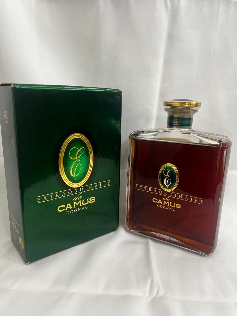 カミュ　エクストラ　オルディネール　コニャック箱付き