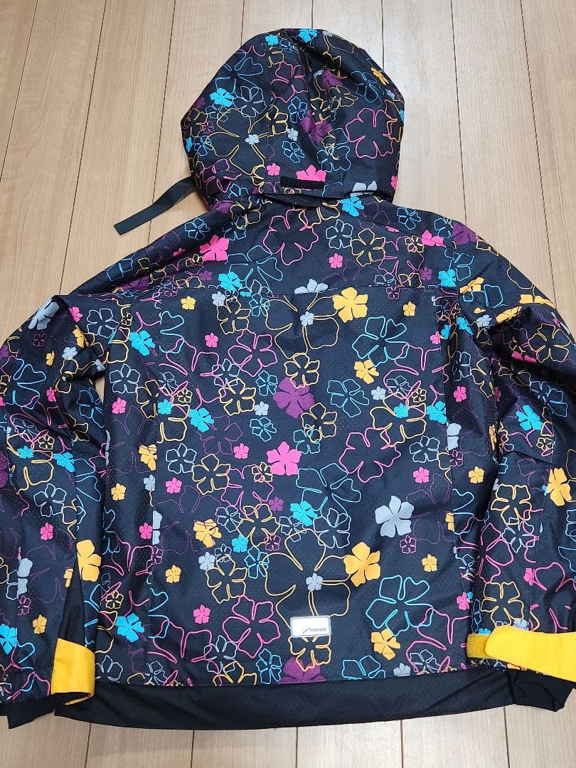 新品タグ付き　フェニックス　スキーウェア　150cm