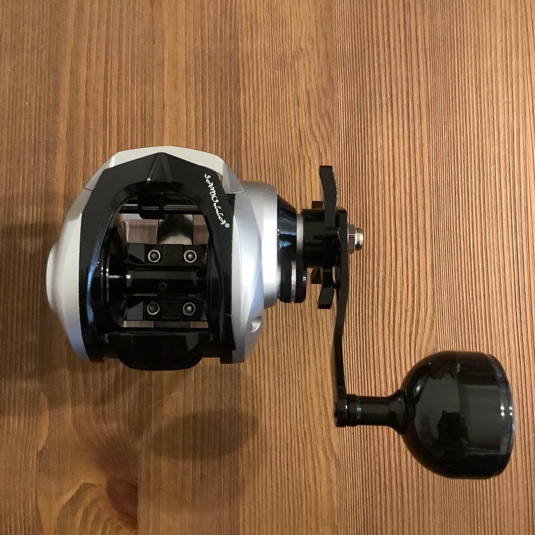 シ*カ様 大物　中深海1.75mMAX300g 2ピースロッド&パワーハンドルベ