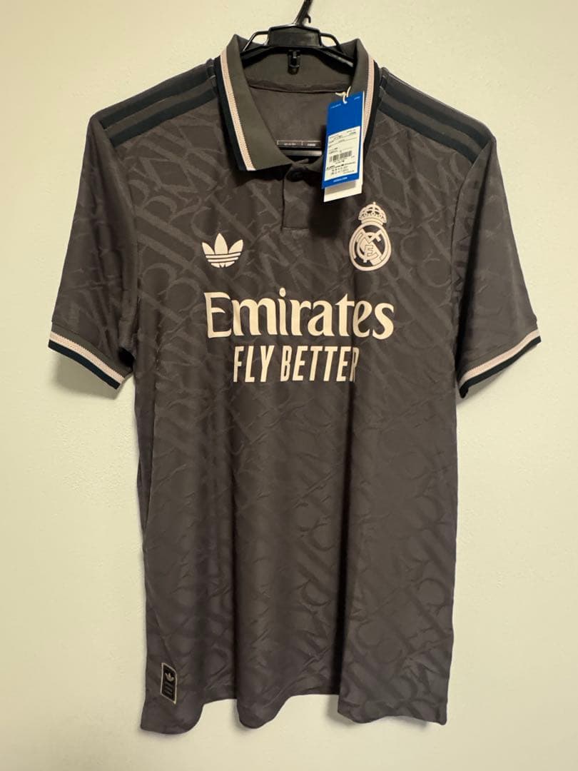 【最終価格】レアルマドリード　24/25 サード　オーセンティック　ユニフォーム