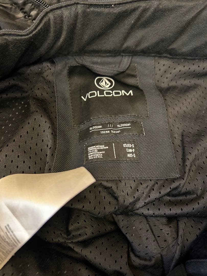 【美品VOLCOM上下セット】スノーボードウェア レディースSサイズ