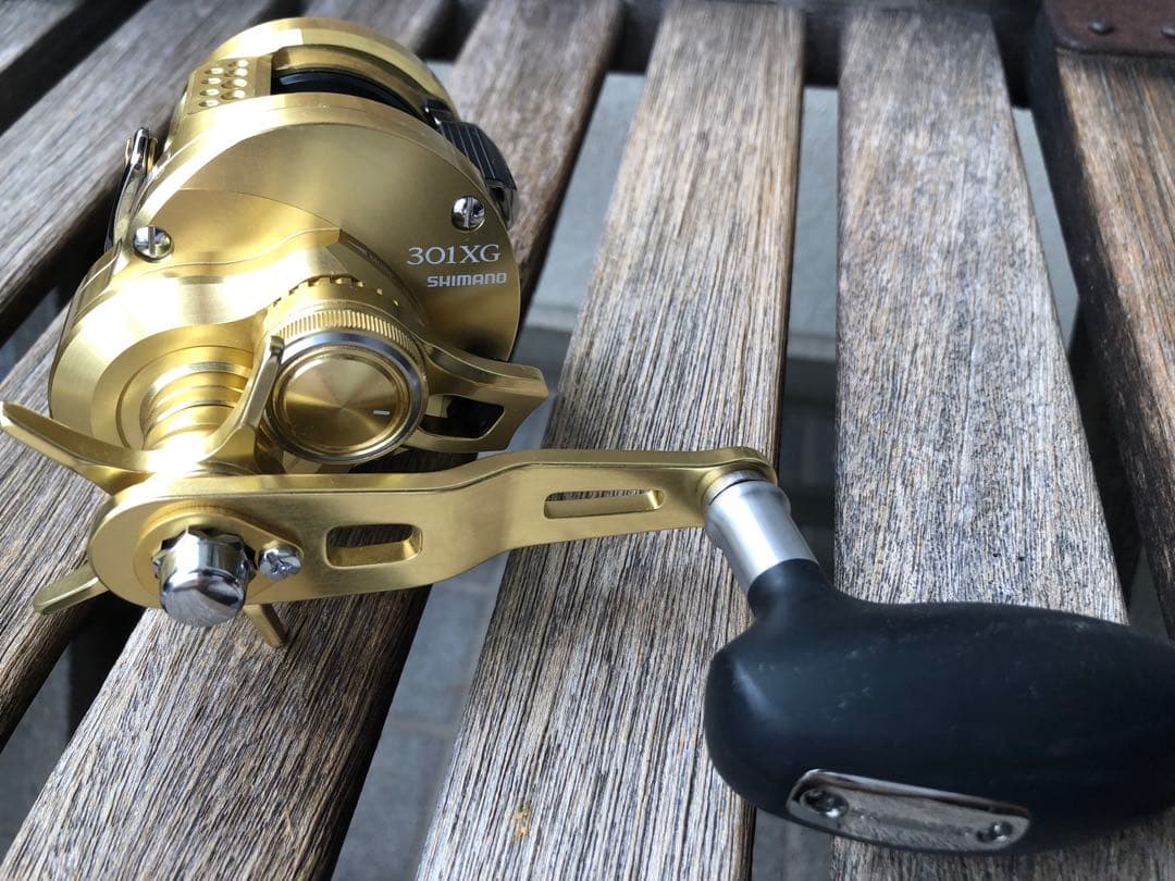 シマノ　オシアコンクエスト301XG （使用２回のみ）