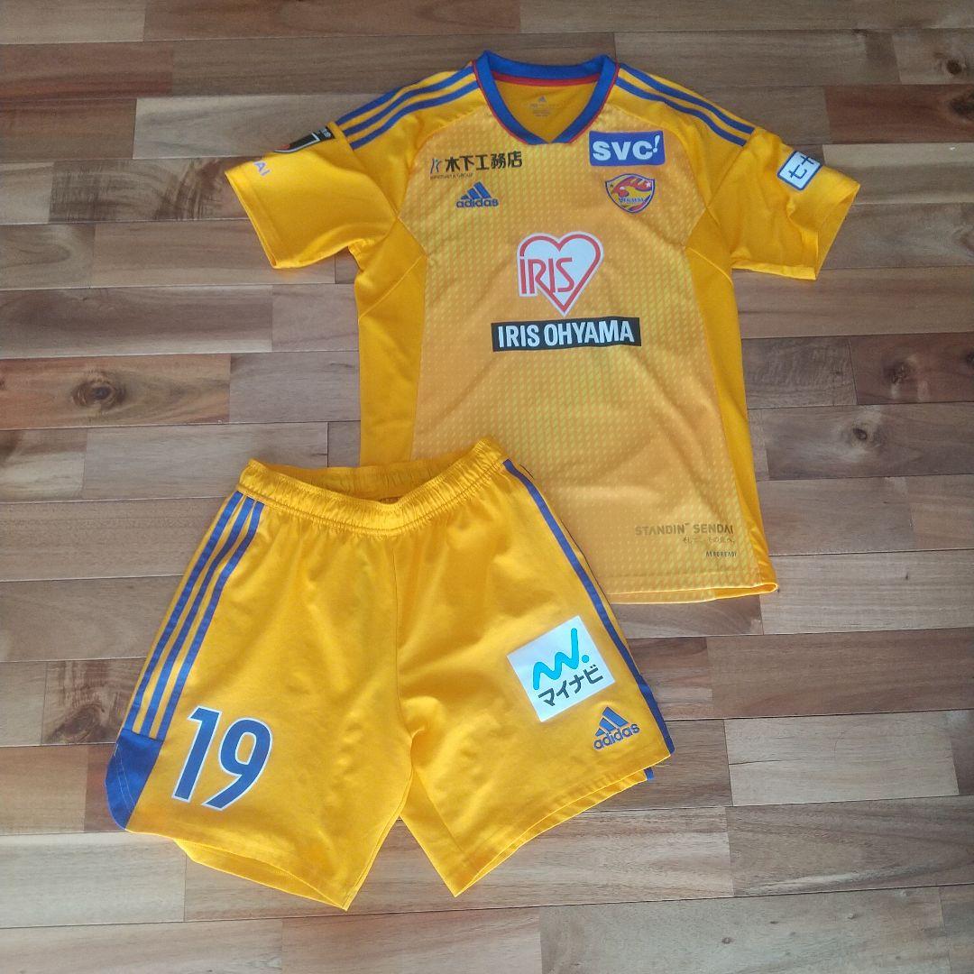 ベガルタ仙台 サッカーウェア 19 MANABU サイズＬ【期間限定出品】