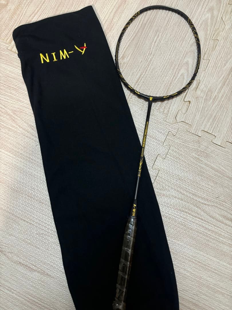 【新品未使用】A-WIN MAX200 アーウィン　バドミントンラケット