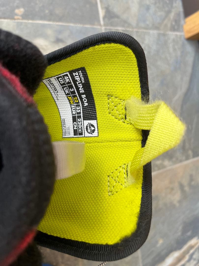 ZIPLINE BOA 22cm 子ども用スノーボードブーツ キッズ　ジュニア