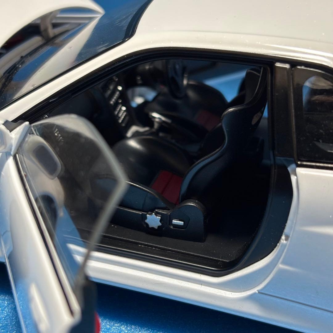 ダイキャスト　大迫力　日産　スカイライン　GT-R R34 1/18 模型
