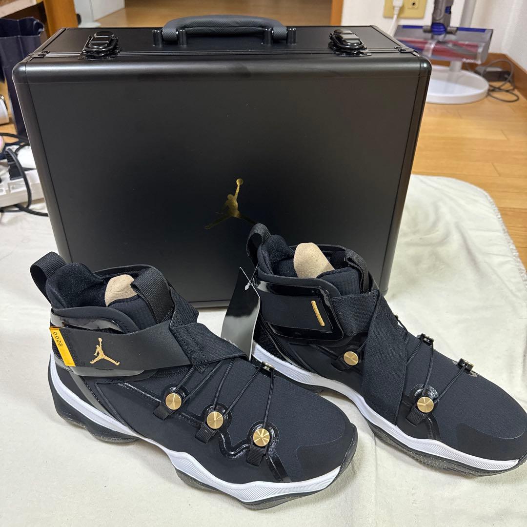 ジョーダンAJNT23