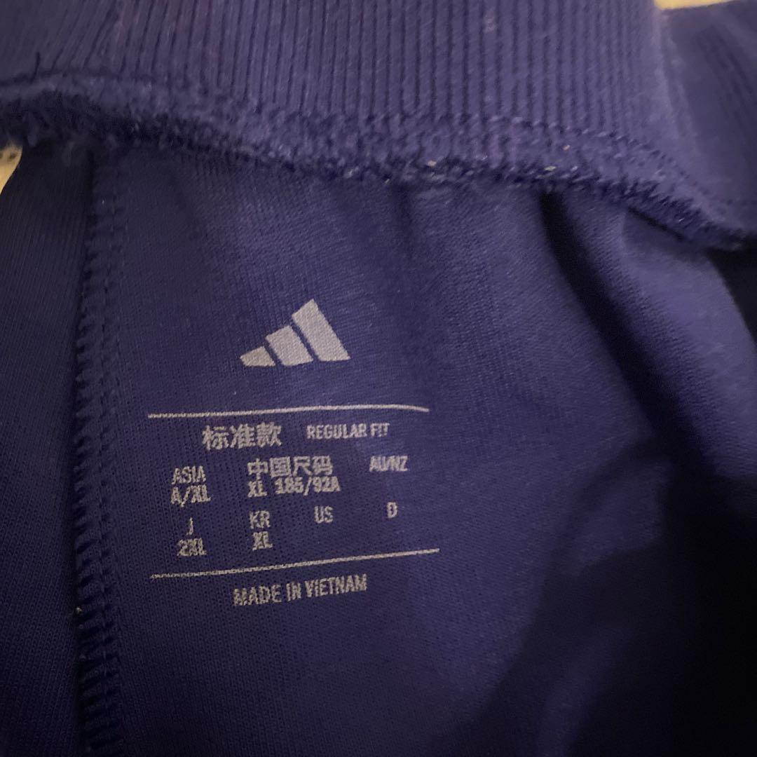 アディダス　2026年サッカー日本代表　スウェットパンツ