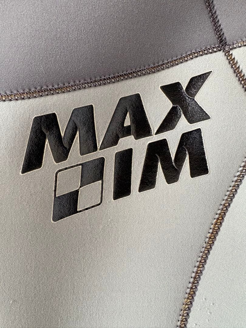 YUK33 MAXIM（マキシム）ウエットスーツ　長袖タッパー