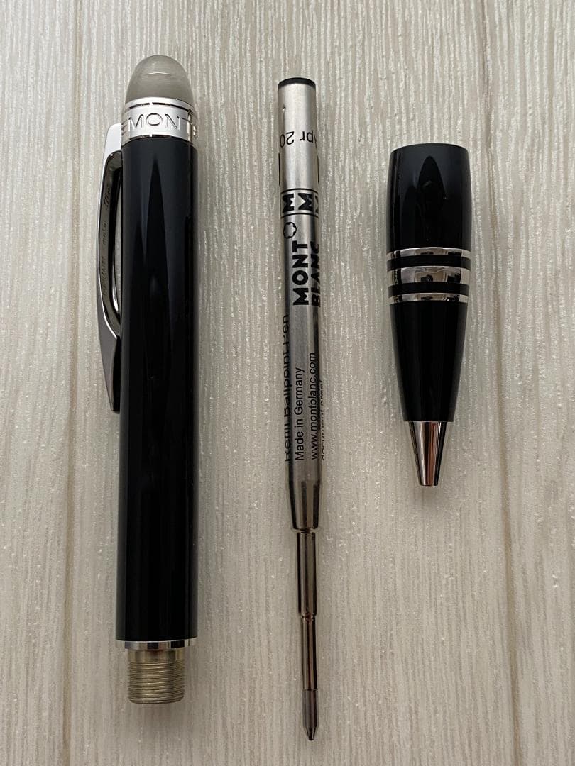 未使用に近い モンブラン スターウォーカー ブラックレジン プラチナ ボールペン