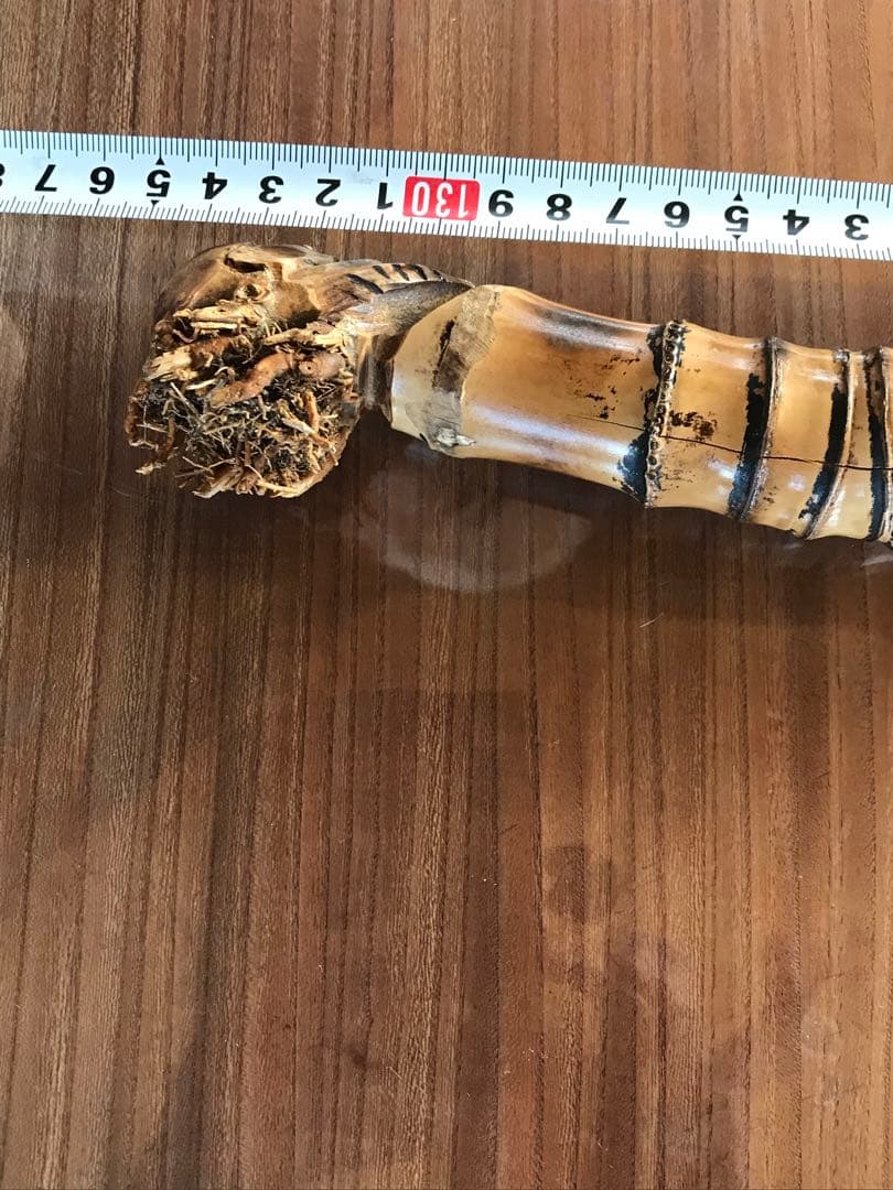 ★仙人の顔を持つ杖★多少のヒビ割れあり★珍しい竹★全て手彫り★