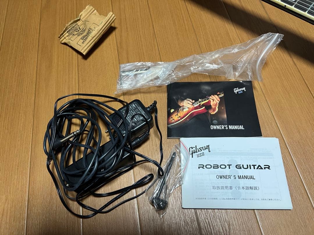 Gibson エレキギター シルバーグラデーション　ロボットギター